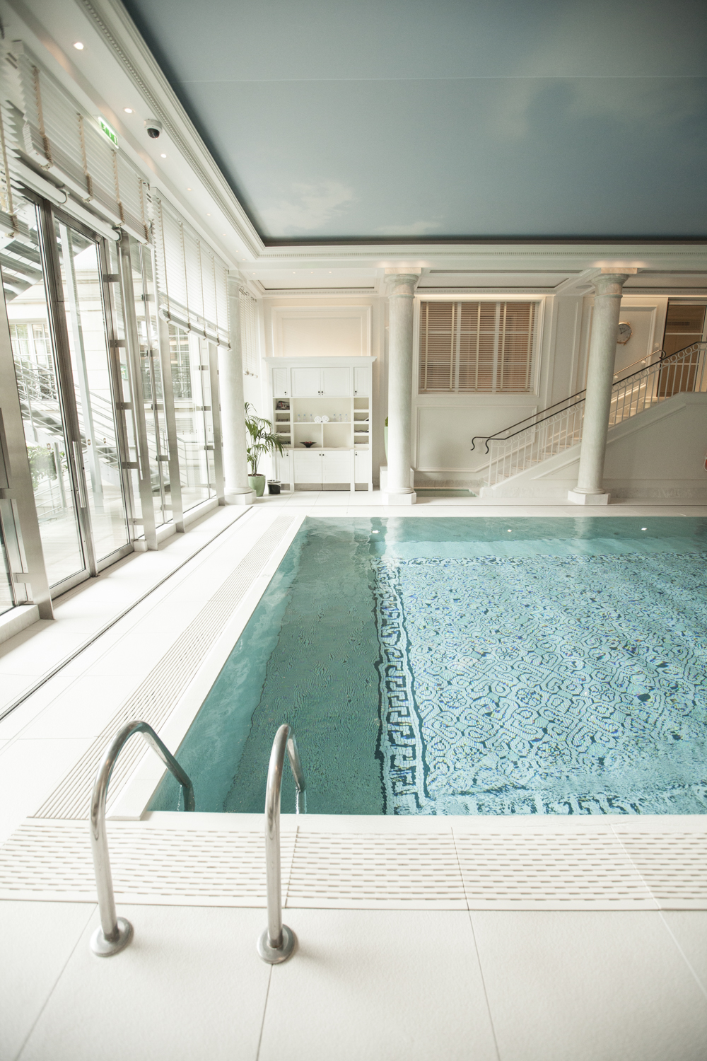 Paris Beauty Escape: The Shangri-La Hotel Spa & Pool — Vogue