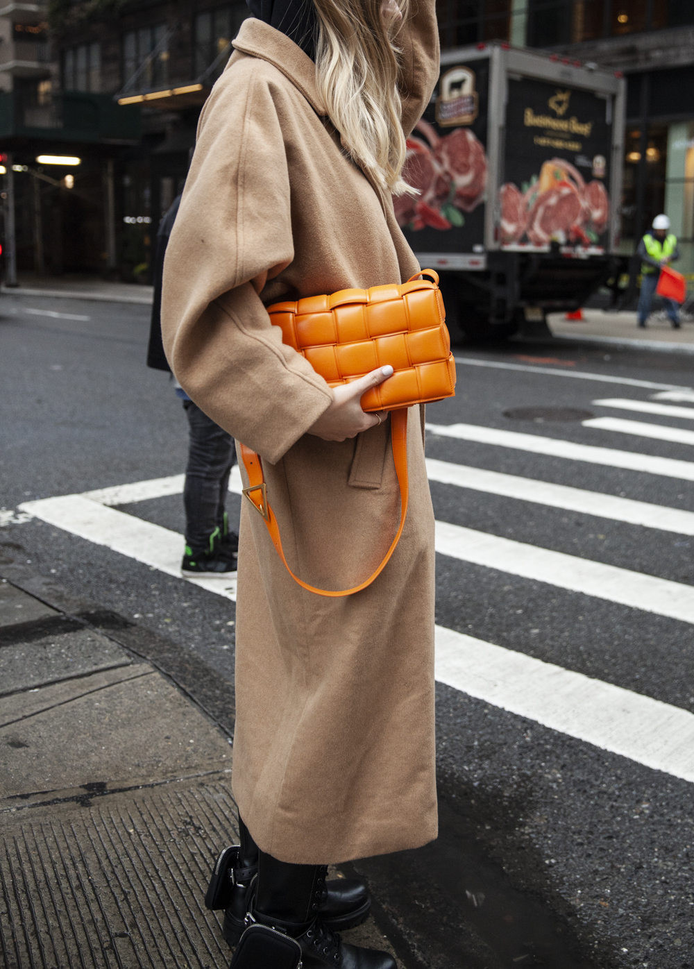 Street style inspo via beauty @jessicadover featuring the BOTTEGA